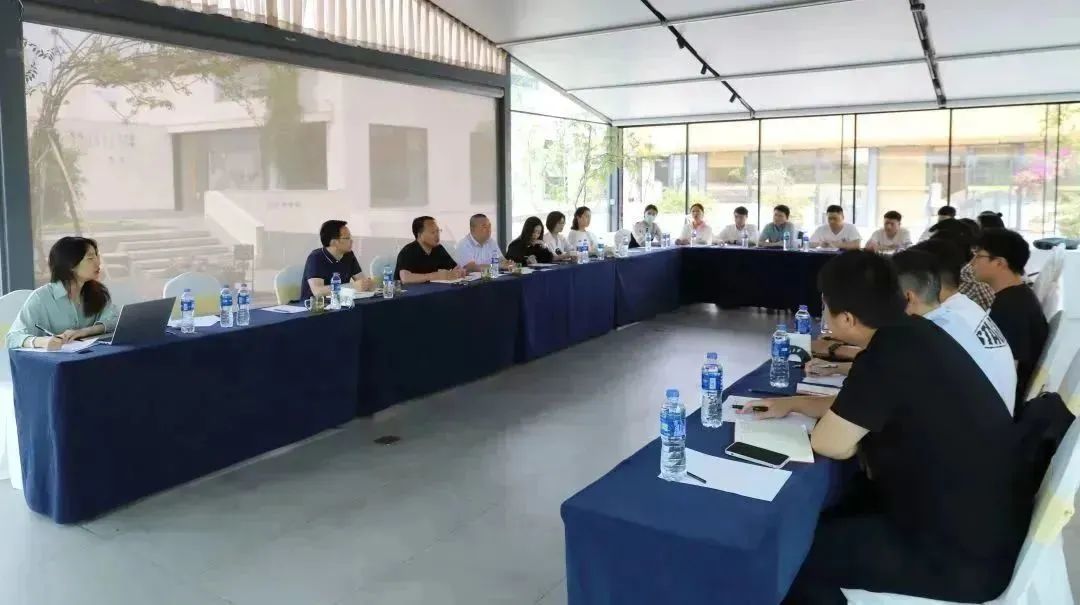 【調(diào)研進(jìn)行時(shí)】廣納群言 廣集民智  公司黨委副書記、總經(jīng)理徐文忠與公司青年代表開展專題調(diào)研座談
